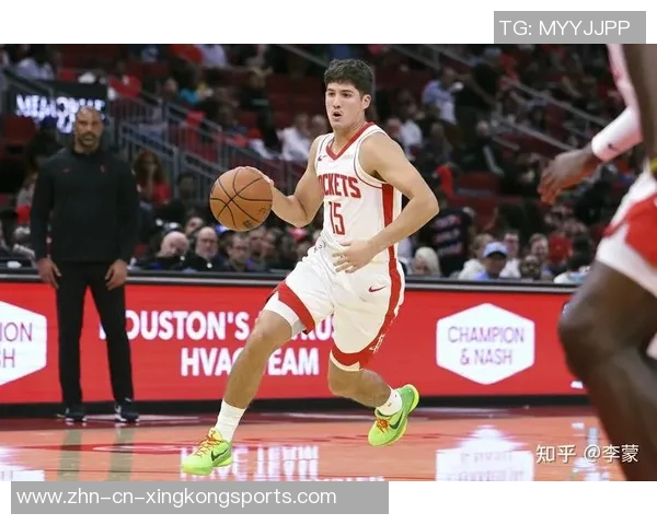 乌度卡称赞谢泼德为球队注入活力在进攻停滞时稳住局势表现出色