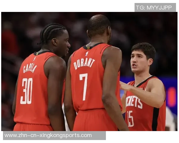 乌度卡强调KD需提升无球战术表现并积极跑动以增强球队进攻效率